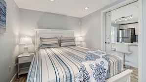 Room - Billy's Beach Bungalow (Redington Shores)