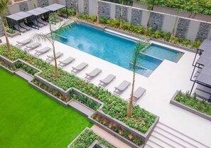Pool - Executive Studio at The Bantree with Pool View (Accra)