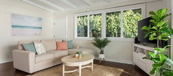 "Waimea Vista" | Oceanfront, Walkable to Beaches