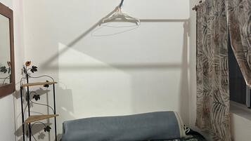 Standard Quadruple Room, Air conditioning