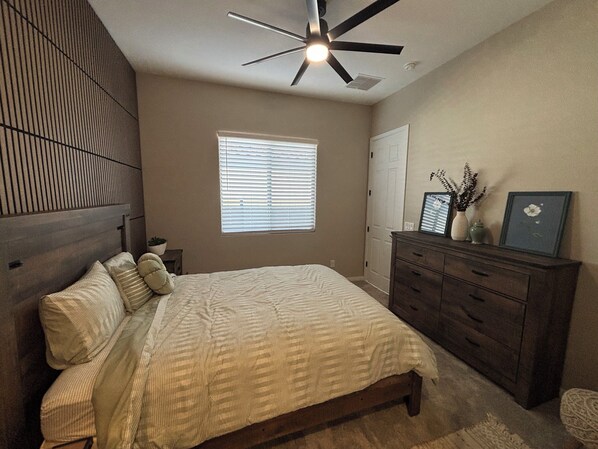 1 bedroom, iron/ironing board, internet