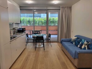 Deluxe Apartment, 1 Double Bed with Sofa bed, Non Smoking, Kitchen | Living area - Waterfront Porto Antico House (Genoa)