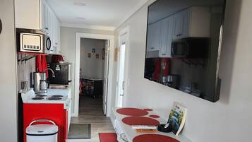 Microwave, oven, stovetop