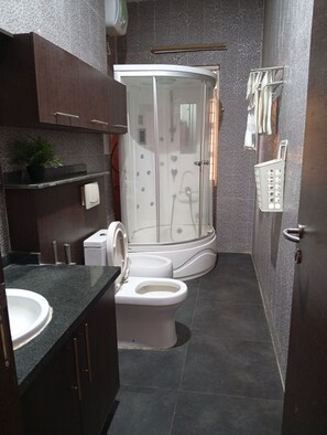 Superior Double Room, Garden View - ANDWERUTH RESIDENCES (Abuja)