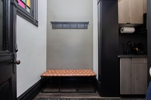 Interior - German Village Gem - Pets Welcome (Columbus)