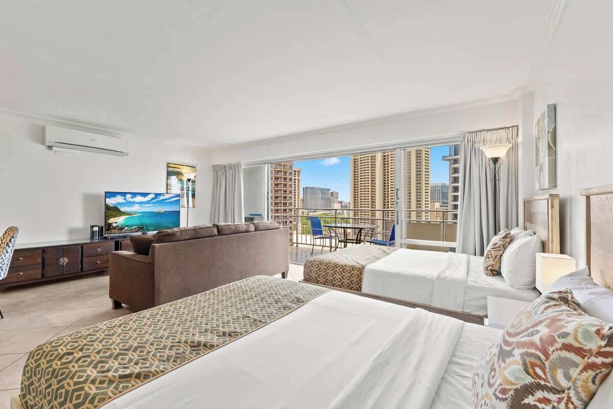 Apartment, Lagoon View (1 Bedroom) | 1 bedroom, individually decorated, individually furnished