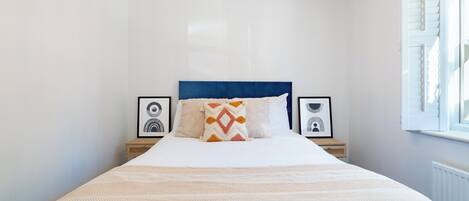 7 chambres, fer et planche Ă repasser, Wi-Fi, draps fournis