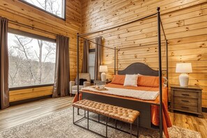 1 bedroom, iron/ironing board, free WiFi, bed sheets - Romantic Escape Mountain Cabin-Hot Tub & Fire Pit (Sevierville)