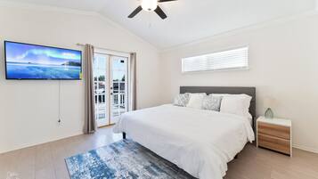 3 soverom, strykejern/-brett, wi-fi og sengetøy