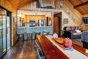 House (3 Bedrooms) | Floor plan - Norris Lake Cabin Dock + Kayaks + Games (Jacksboro)