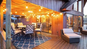 Unclassified image, 2 of 77, button - Norris Lake Cabin Dock + Kayaks + Games (Jacksboro)