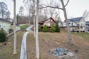 House (3 Bedrooms) | Floor plan - Norris Lake Cabin Dock + Kayaks + Games (Jacksboro)