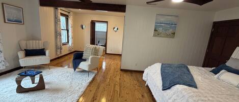 4 quartos, Wi-Fi de cortesia, roupa de cama