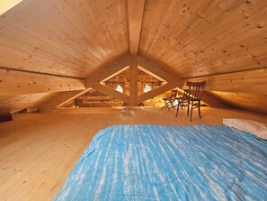 3 quartos, Wi-Fi de cortesia, roupa de cama