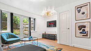 Luokittelematon kuva, 4 kautta 41, painike