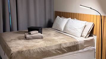 1 bedroom, free WiFi, bed sheets