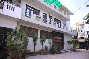Exterior - Apartment #1 at Sadhnaaa Apartments Agra (Agra)