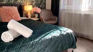 1 soverom, strykejern/-brett, reiseseng for barn og wi-fi (inkludert)