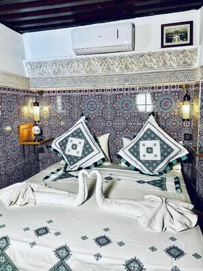 Comfort Quadruple Room, Patio, Mountain View - Patrimoine de Fes  (Fès)