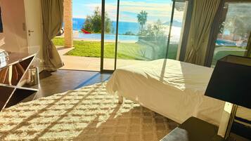 6 chambres, fer et planche Ă repasser, Wi-Fi, draps fournis