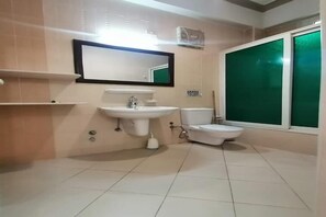 Asciugamani, sapone, carta igienica