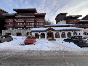 Exterior - Cosy apartment at the foot of the slopes, fully renovated, sleeps 6 (La Plagne Tarentaise)