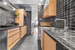 Private kitchen - South Kensington Retreat (London)