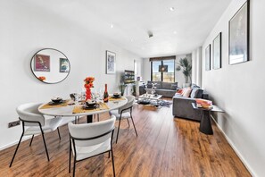 Dining - South Kensington Retreat (London)