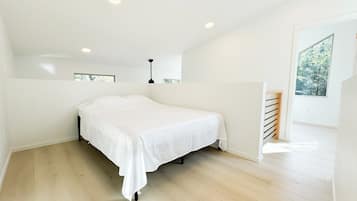 2 quartos, escrivaninha, Wi-Fi de cortesia, roupa de cama