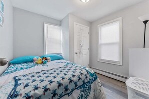3 Schlafzimmer, Bügeleisen/Bügelbrett, WLAN