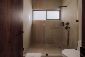 Hair dryer, towels, soap, toilet paper - Viva la Vida 2BR + office w/ private pool - Playa Pelada -Nosara (Playa Pelada)