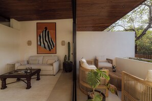 Terrace/patio - Viva la Vida 2BR + office w/ private pool - Playa Pelada -Nosara (Playa Pelada)