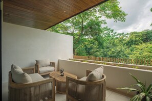 Terrace/patio - Viva la Vida 2BR + office w/ private pool - Playa Pelada -Nosara (Playa Pelada)