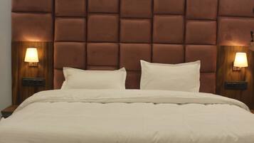 Deluxe Room, Balcony, Hill View | Desk, laptop workspace, free WiFi