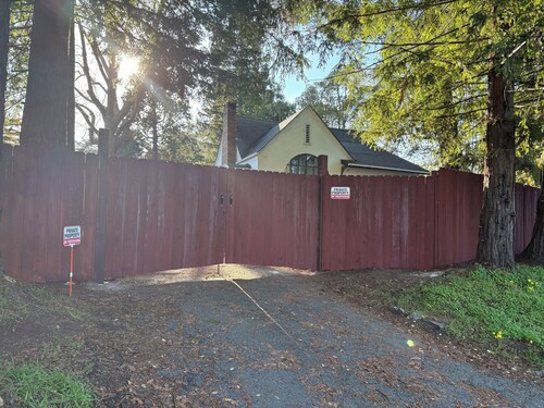 Mount Tam View from Storybook Tudor Style Home with 3BD/2BA+Office  San Anselmo