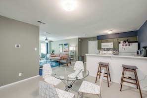 Interior - The Whimsy Hideaway in Austin, Texas! (Austin)