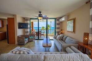 TV - Paradise Stay · Steps from the Beach & Nature (Mata de Plátano)