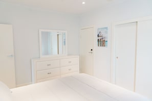 4 chambres, fer et planche Ă repasser, Wi-Fi gratuit, draps fournis