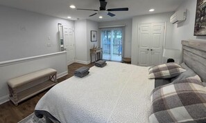 3 habitaciones, escritorio, tabla de planchar con plancha y wifi gratis 
