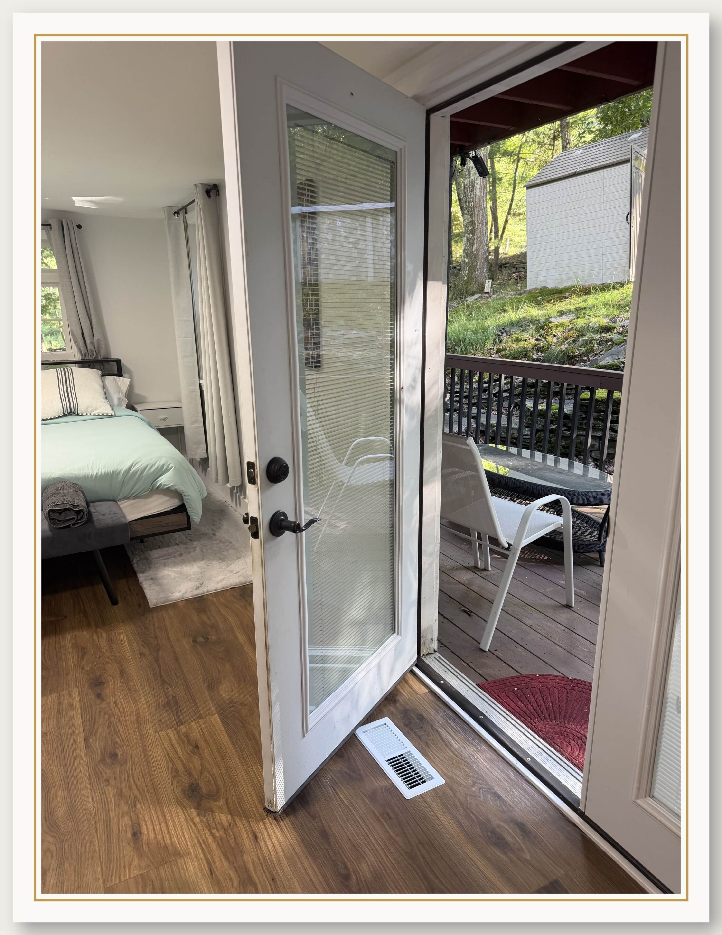 3 bedrooms, desk, iron/ironing board, free WiFi