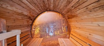 Luxury Mountain Escape Sleeps 25 • Sauna, Hot Tub, Fire Pits • 5 Star Amenities