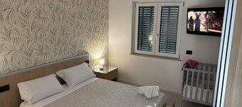 ILARY HOUSE vacation home Potenza via Genova 8