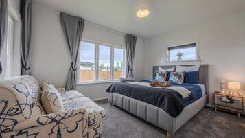 3 bedrooms, iron/ironing board, free WiFi, bed sheets