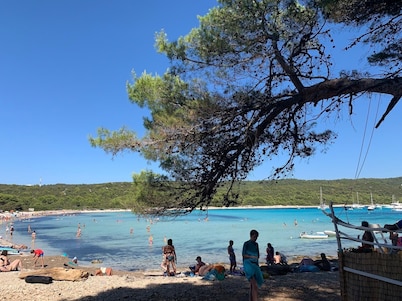 Apartment Moon - Happy Sun Apartments Sabunike, Croatia