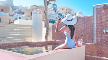 Sæsonbestemt udendørs pool