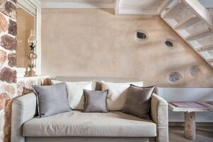 Vila superluxo, 2 quartos, piscina particular | Área de estar | TV de tela plana