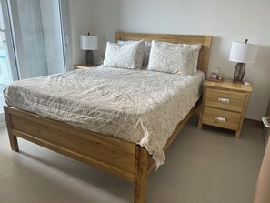 2nd bedroom with separate balcony; queen bed - Ocean View Condo Near Jaco - 2 Balconies + Resort Pool + Sunsets (Puntarenas Province)