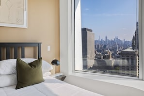 2 quartos, ferros/tábuas de passar roupa, Wi-Fi, roupa de cama