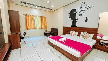 Cortinas blackout y sistema de insonorización