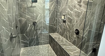 Luxury 3BR/2BA Near Delaware Bay • Oversized Spa Shower • Bluetooth Bathrooms